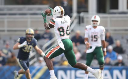 Nov 27, 2015; Pittsburgh, PA, USA; Miami Hurricanes tight end David Njoku (86) makes a catch against the Pittsburgh Panthers during the first quarter at Heinz Field. Mandatory Credit: Charles LeClaire-USA TODAY Sports