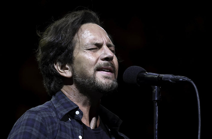Pearl Jam celebrates 25 years of ‘Alive’ [Video]