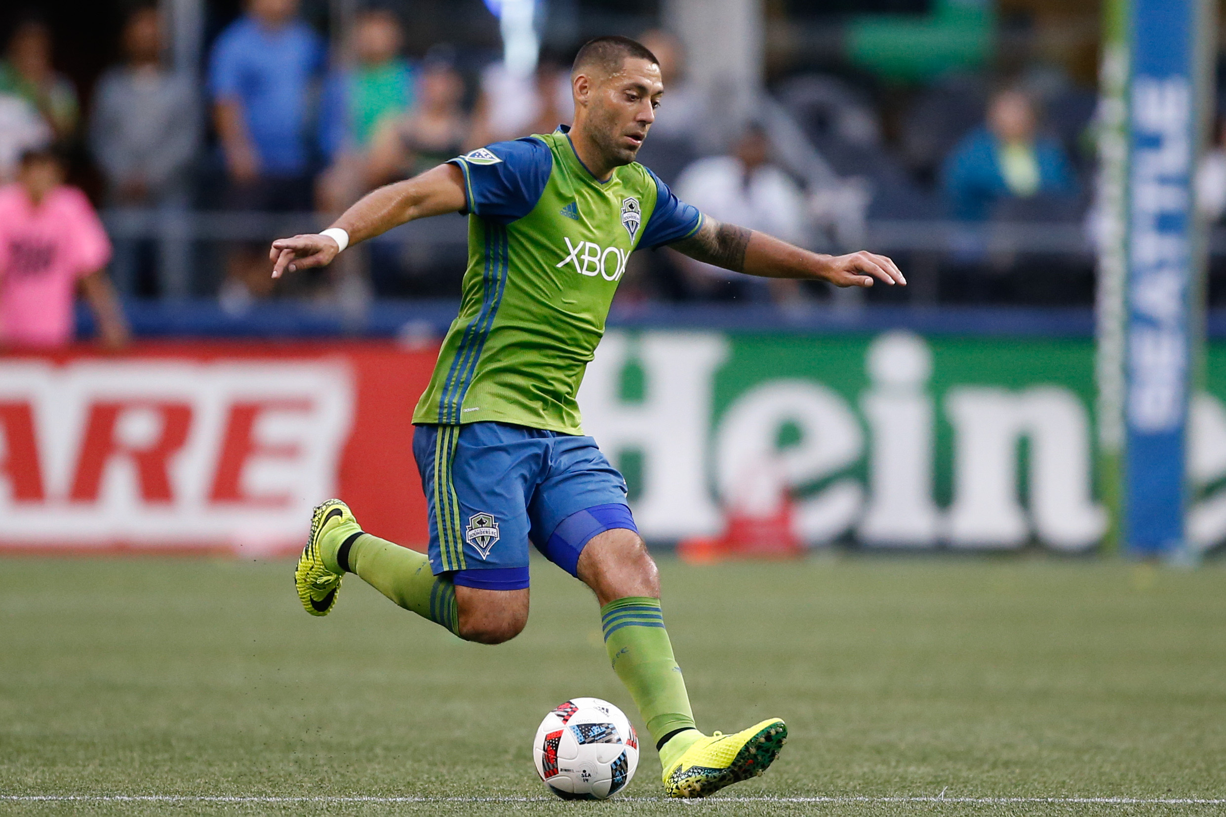 Aug 21, 2016; Seattle, WA, USA; Seattle Sounders FC forward Clint Dempsey (2) dribbles the ball against the Portland Timbers during the first half at CenturyLink Field. Mandatory Credit: Jennifer Buchanan-USA TODAY Sports