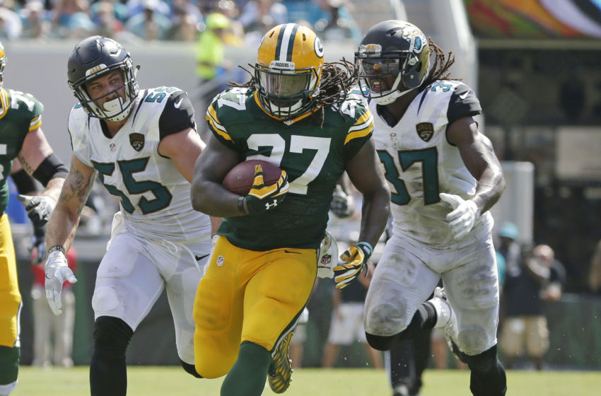 Sep 11, 2016; Jacksonville, FL, USA; Green Bay Packers running back Eddie Lacy (27) picks up 28 yards on a carry during a 27-23 win over the Jacksonville Jaguars at Everbank Field. Mandatory Credit: Rick Wood/Milwaukee Journal Sentinel via USA TODAY NETWORK