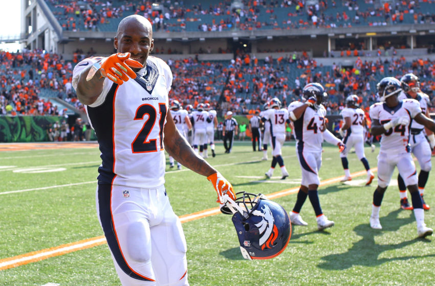 Sep 25, 2016; Cincinnati, OH, USA; Denver Broncos cornerback Aqib Talib (21) reacts after a defensive play against the Cincinnati Bengals in the second half at Paul Brown Stadium. The Broncos won 29-17. Mandatory Credit: Aaron Doster-USA TODAY Sports