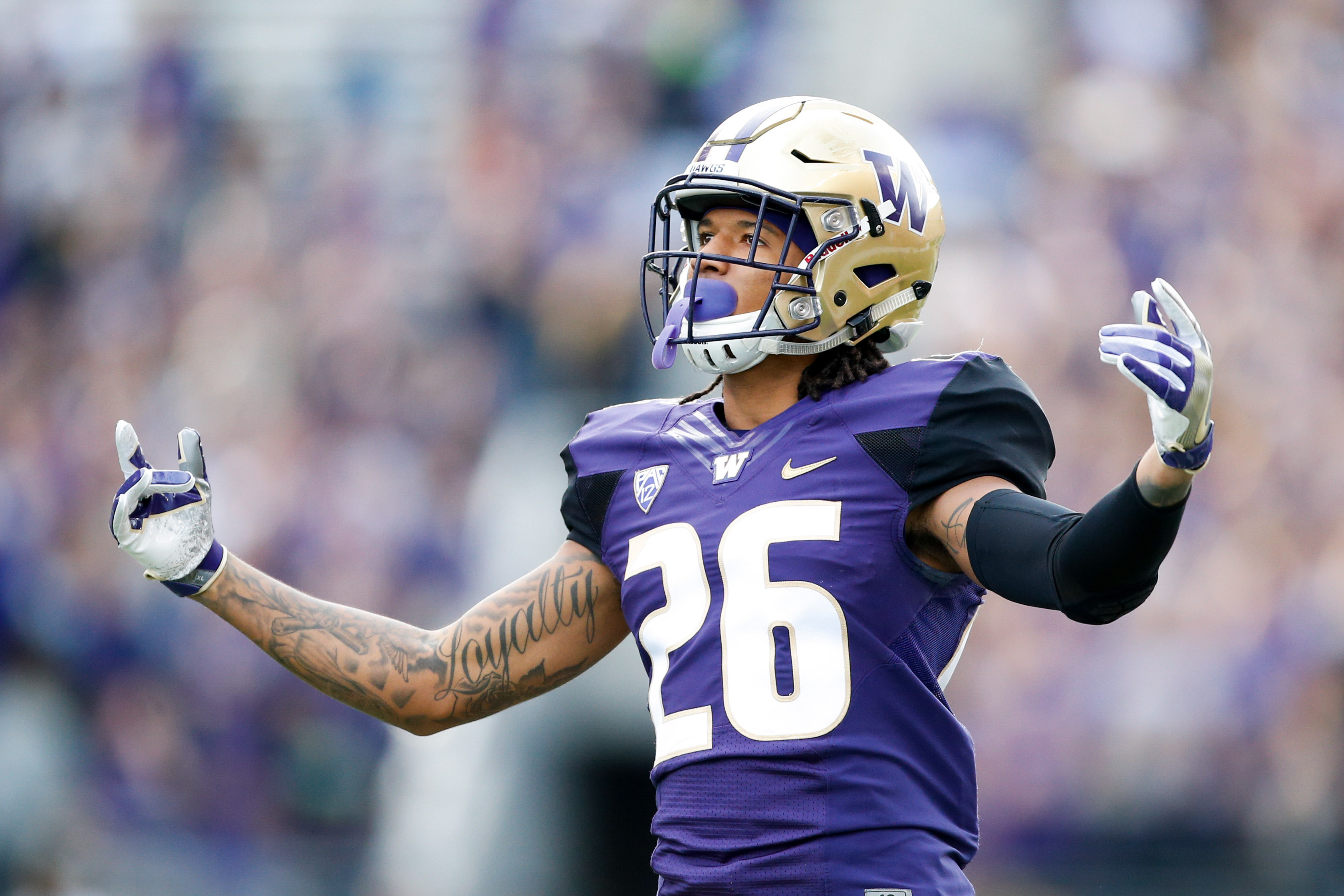 Oct 22, 2016; Seattle, WA, USA; Washington Huskies defensive back Sidney Jones (26) in action against the Oregon State Beavers during the first quarter at Husky Stadium. Washington won 41-17. Mandatory Credit: Jennifer Buchanan-USA TODAY Sports