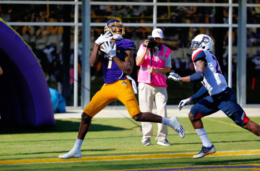 Oct 29, 2016; Greenville, NC, USA; East Carolina Pirates wide receiver Zay Jones (7) makes a third quarter touchdown catch against the Connecticut Huskies at Dowdy-Ficklen Stadium. East Carolina defeated Connecticut 41-3. Mandatory Credit: James Guillory-USA TODAY Sports
