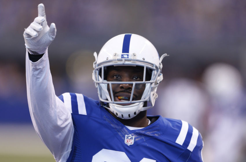 Oct 30, 2016; Indianapolis, IN, USA; Indianapolis Colts cornerback Vontae Davis (21) reacts to making a play against the Kansas City Chiefs at Lucas Oil Stadium. Mandatory Credit: Brian Spurlock-USA TODAY Sports