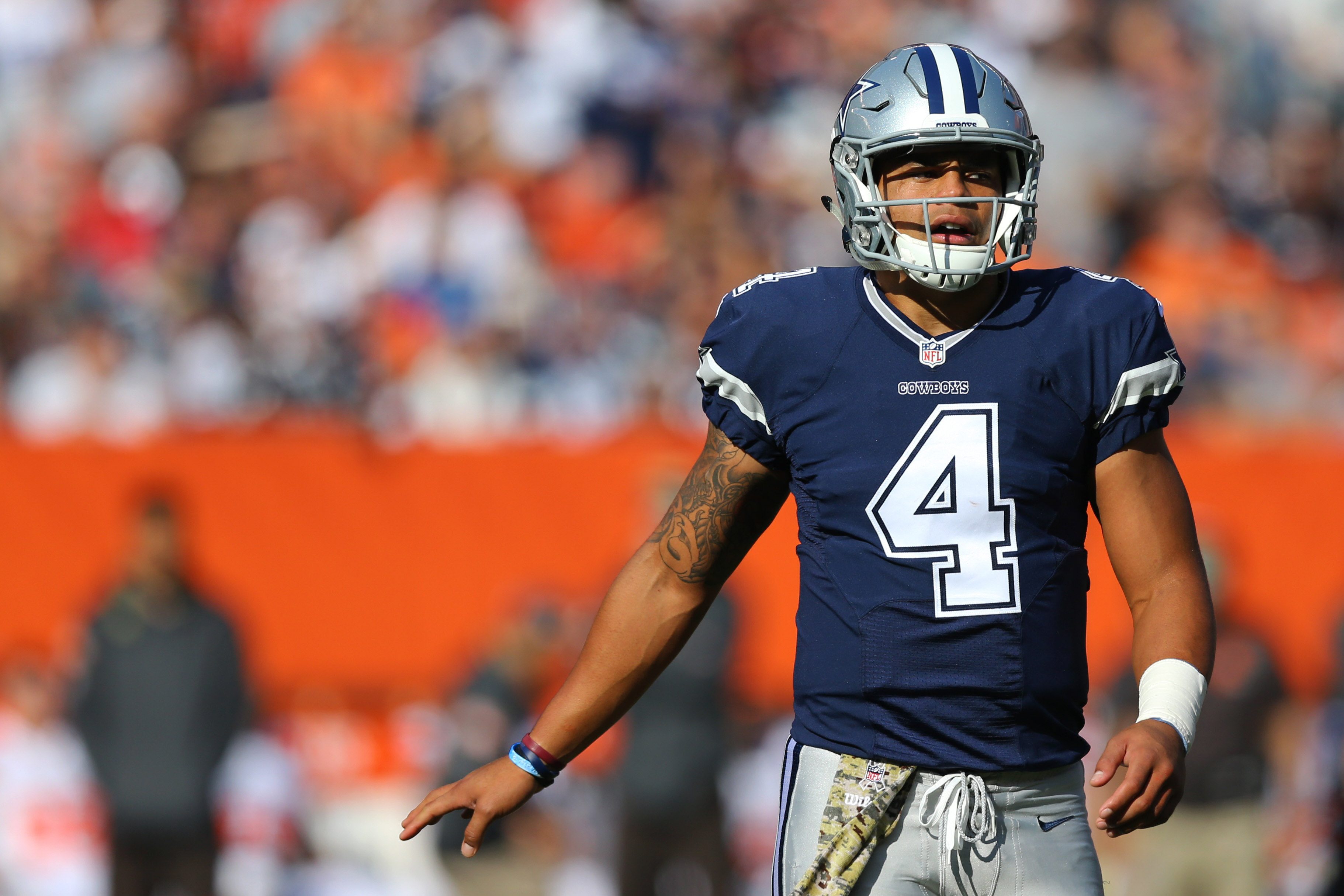 Could Dallas Cowboys Quarterback Dak Prescott Play Linebacker 