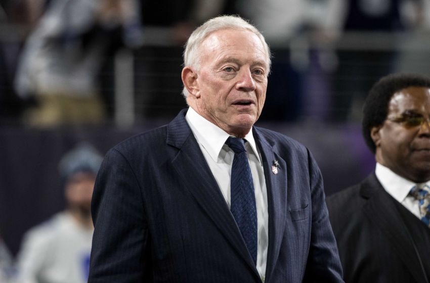 Jerry Jones suggests Cowboys should 'cool it' on Tony Romo &hellip;