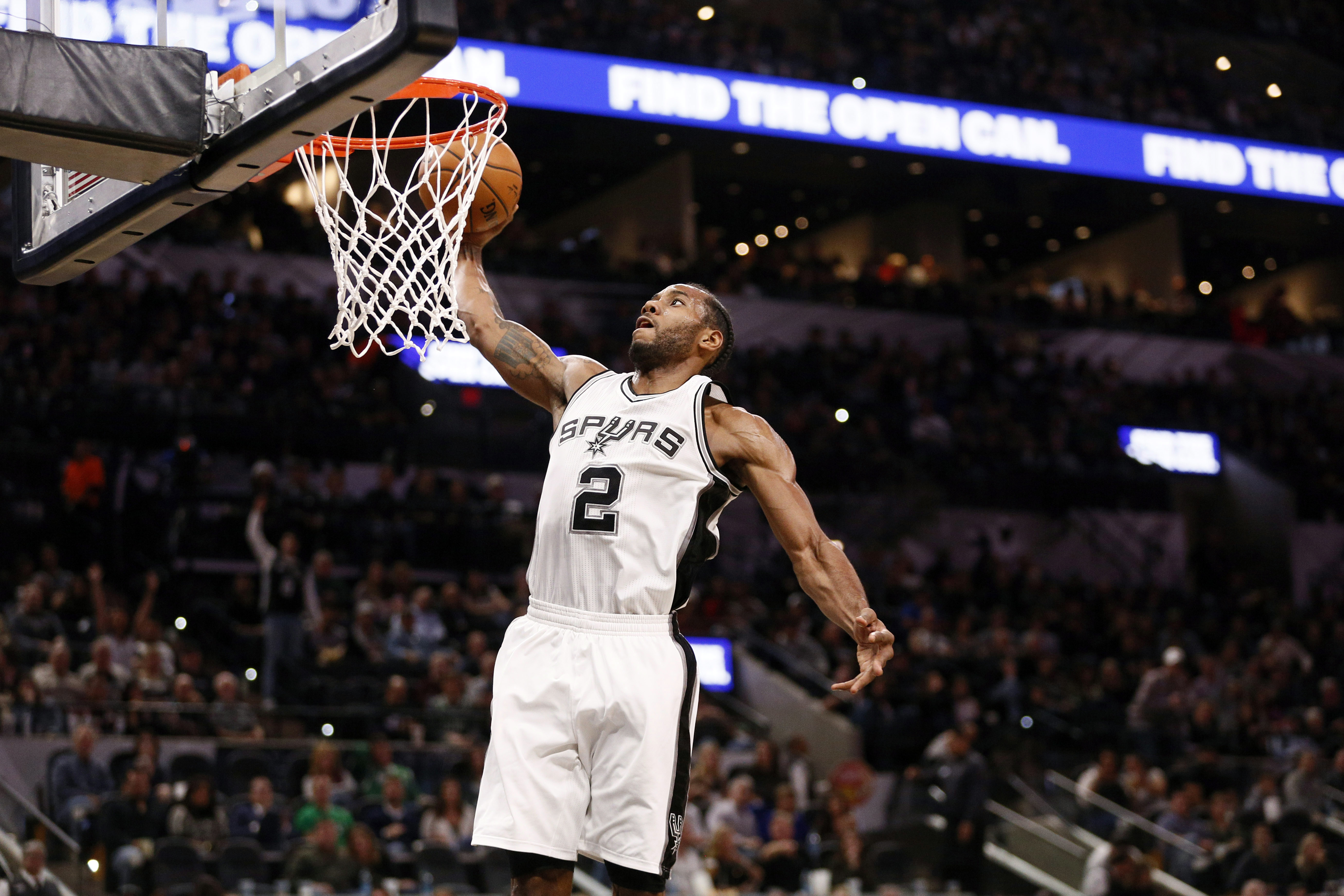 San Antonio Spurs small forward Kawhi Leonard (2) is in tonight's DraftKings daily picks. Mandatory Credit: Soobum Im-USA TODAY Sports