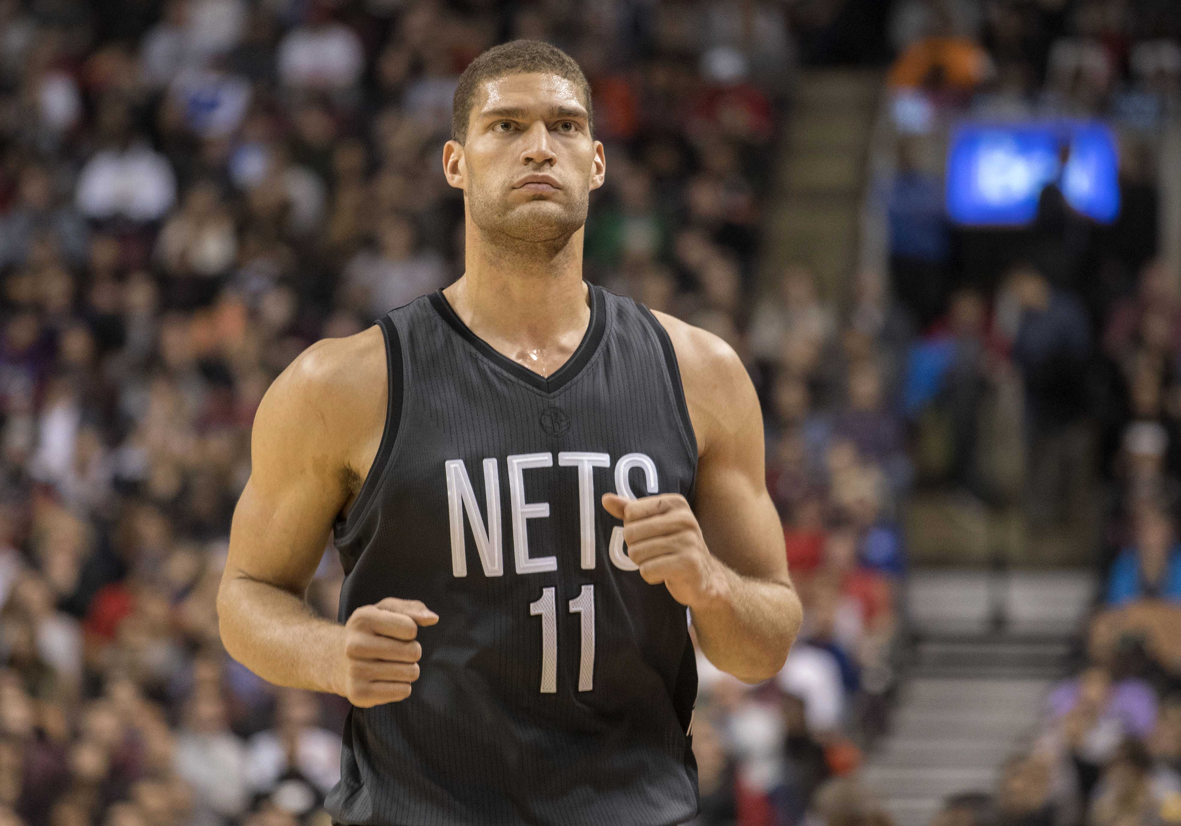 NBA Trade Rumors: New Orleans Pelicans interested in Brook Lopez3929 x 2750