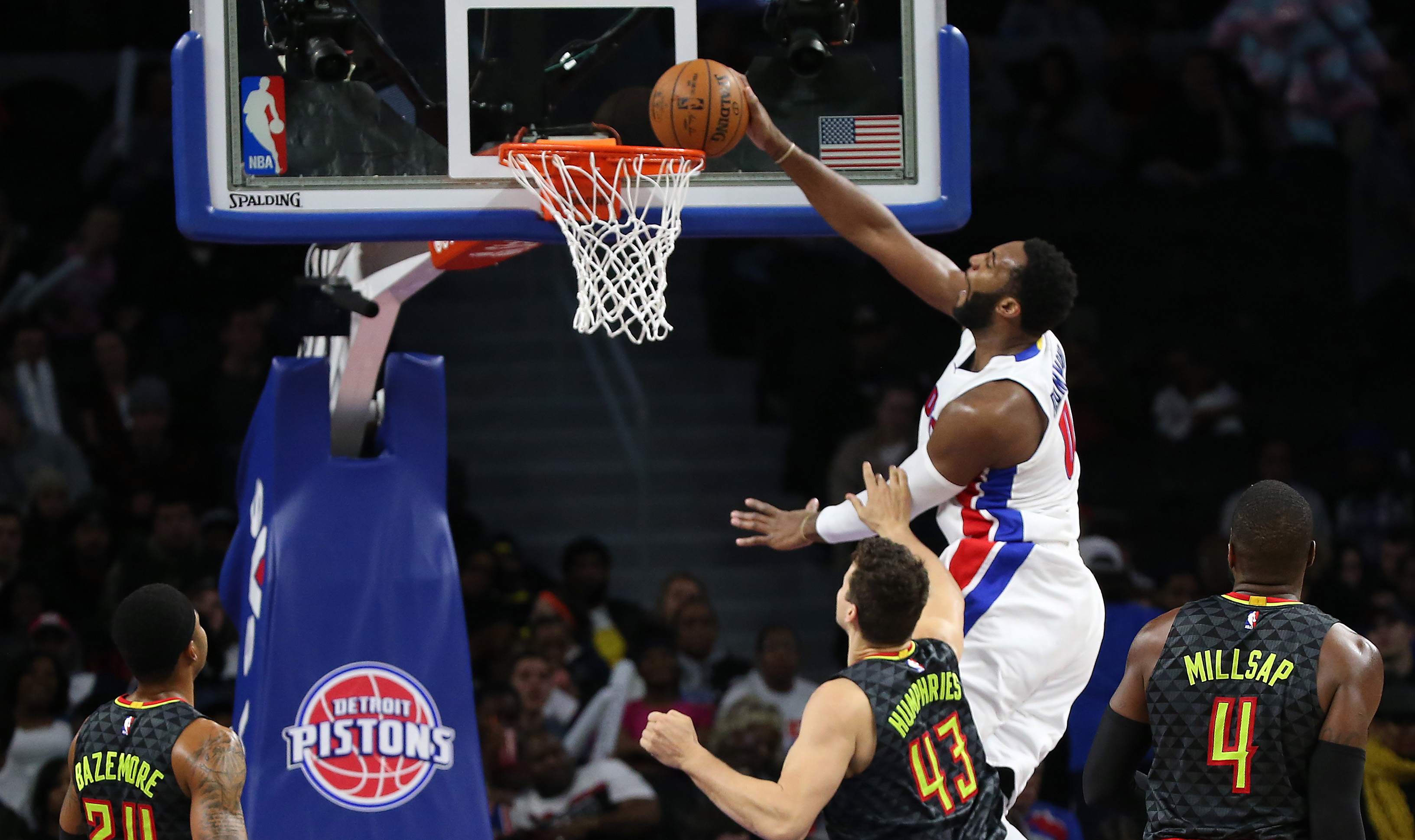 Detroit Pistons: The ugly truth behind Andre Drummond's effect on the offense