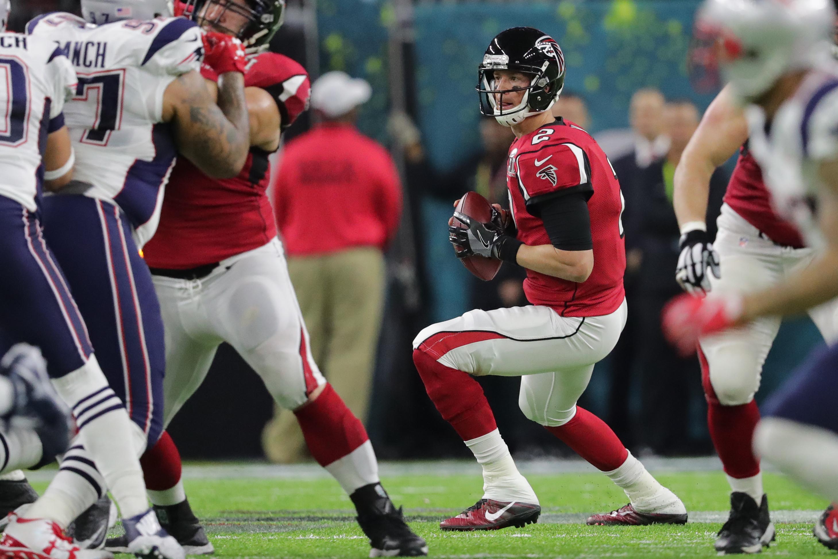 Feb 5, 2017; Houston, TX, USA; Atlanta Falcons quarterback Matt Ryan (2) looks to pass during the second quarter against the New England Patriots during Super Bowl LI at NRG Stadium. Mandatory Credit: Dan Powers-USA TODAY Sports