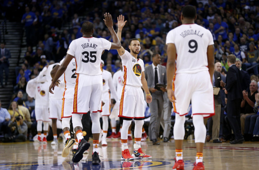 Warriors cruise to victory over short-handed Bulls 