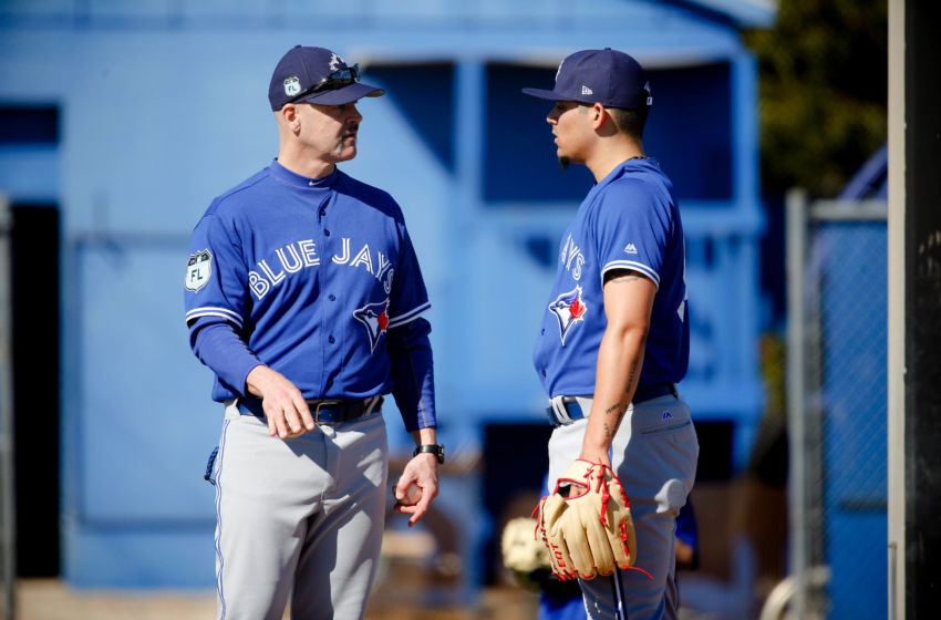 Blue Jays begin season without closer Roberto Osuna