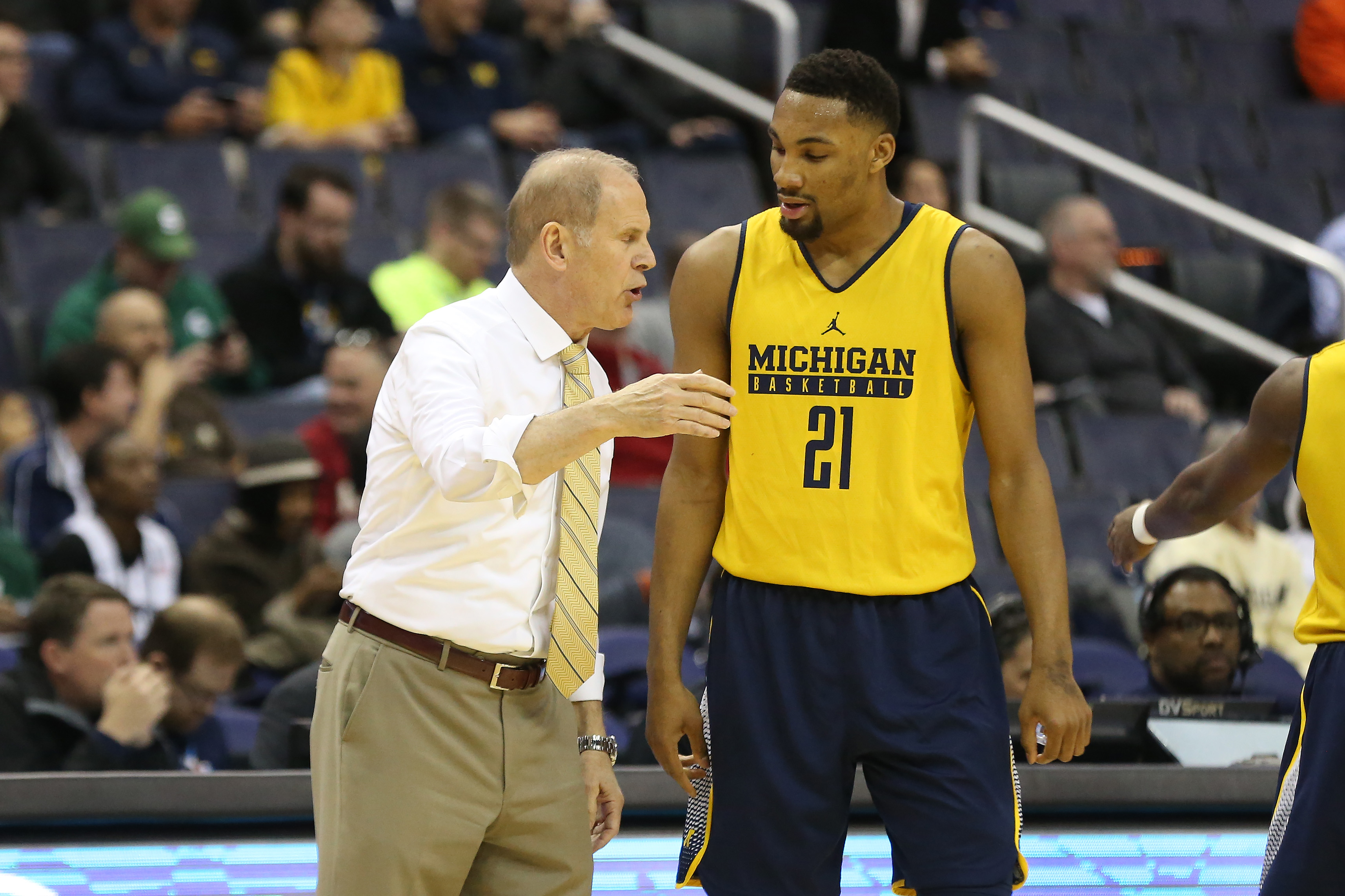 Why Michigan Basketball Probably Won't Keep Wearing Their Practice Uniforms