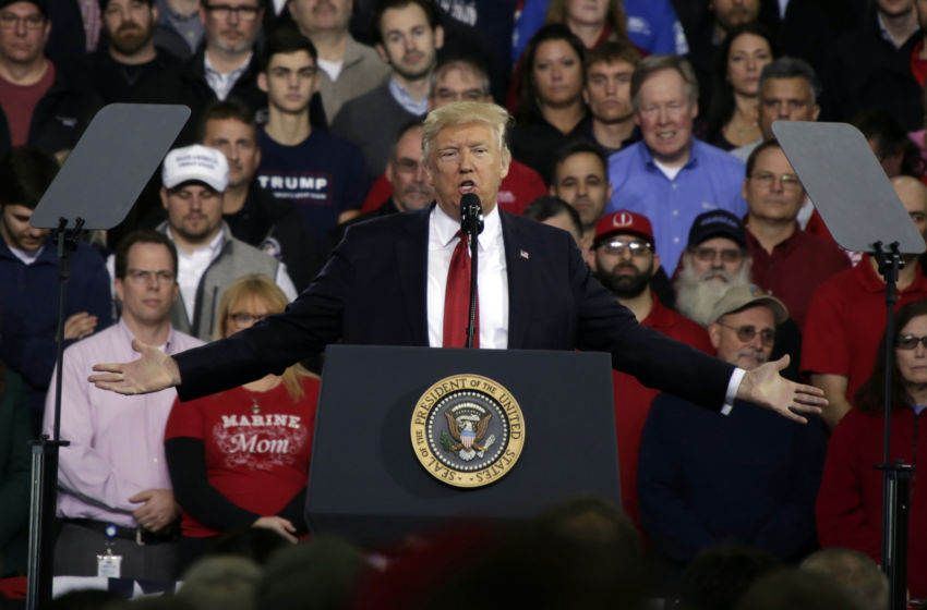 donald trump rips free agent colin kaepernick rally donald trump rips free agent colin kaepernick rally