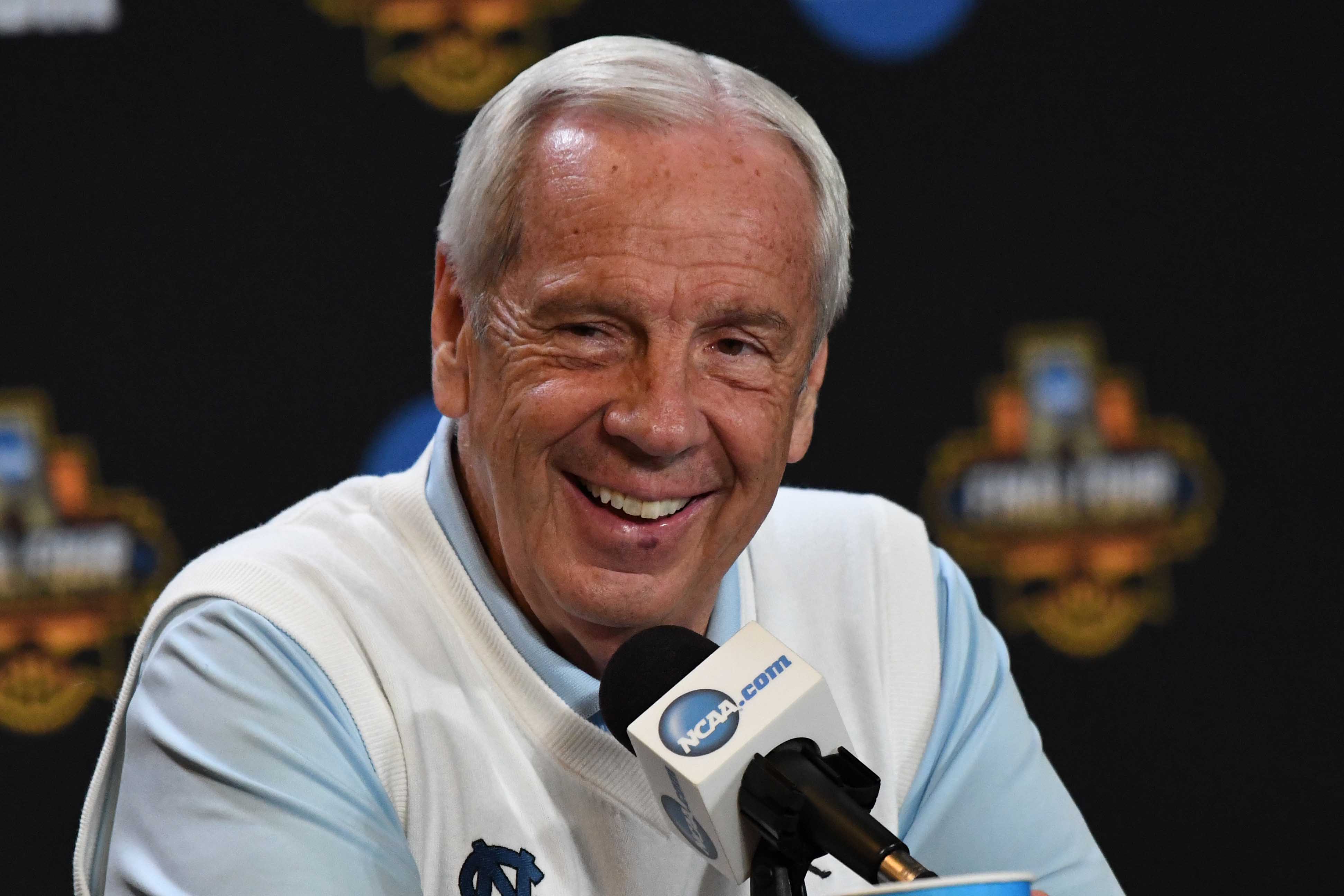 UNC Basketball Roy Williams addresses media before Final Four
