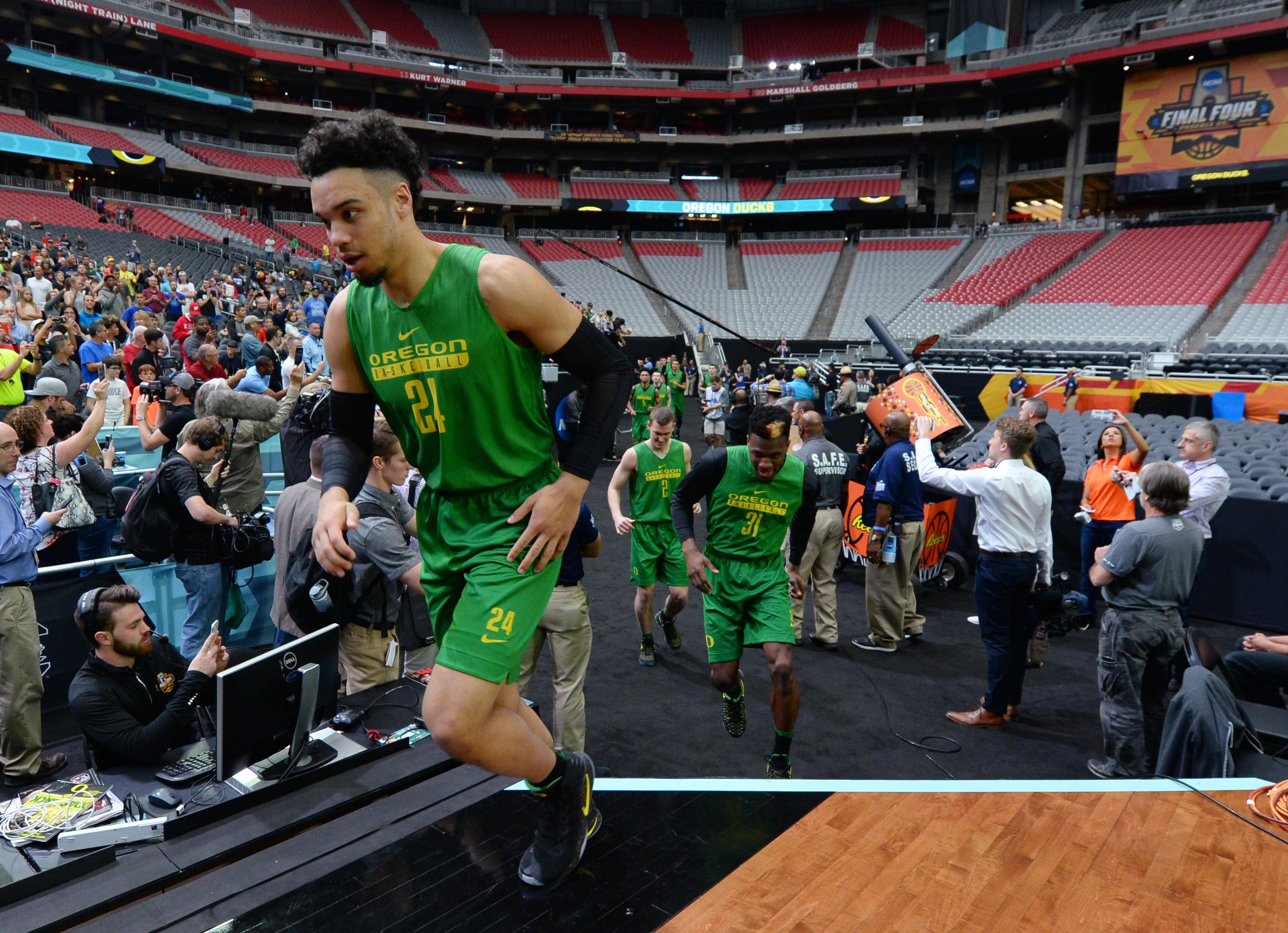 Oregon Ducks Dillon Brooks Declares For NBA Draft, Hires Agent Ending