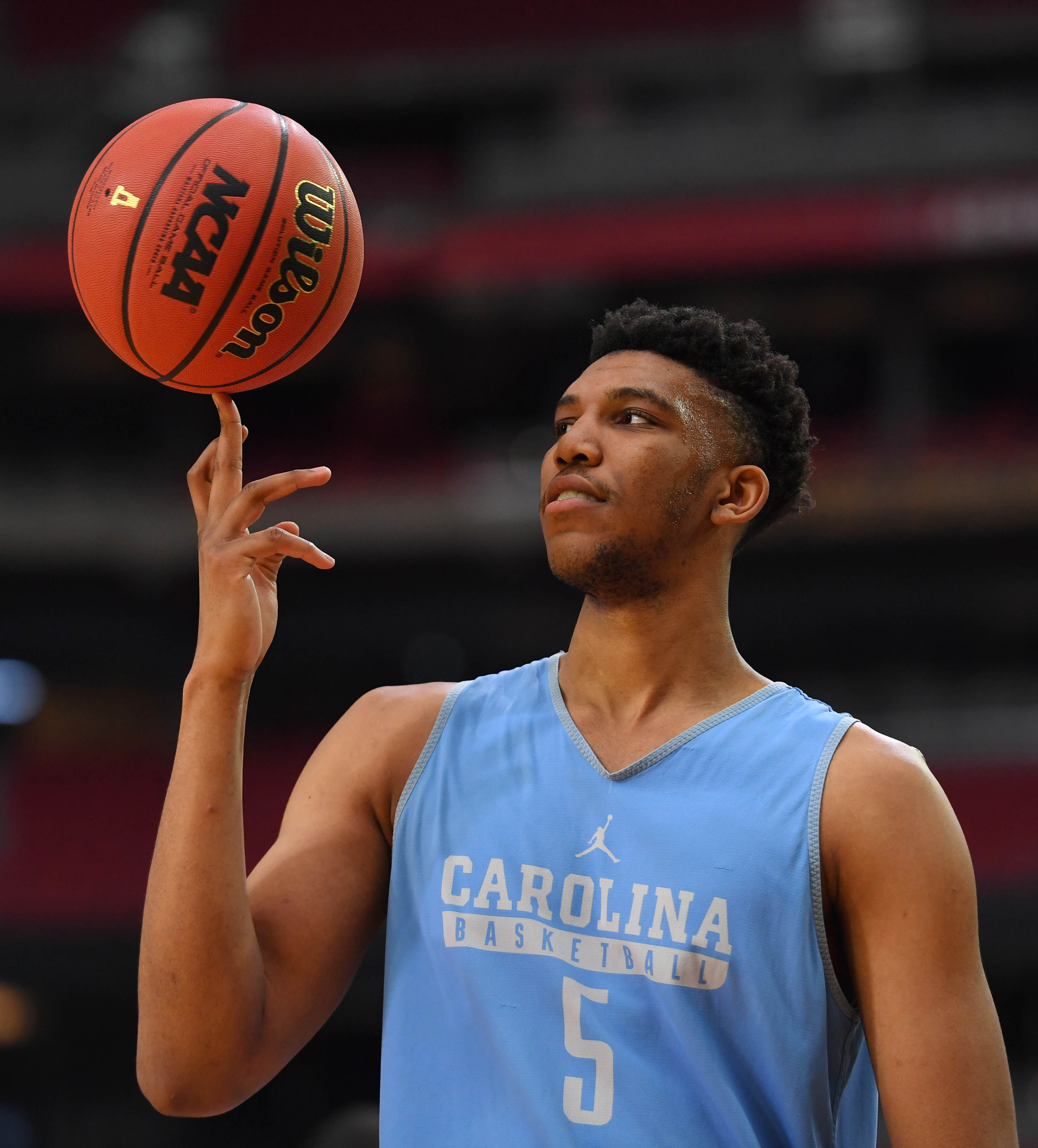 UNC Basketball Tony Bradley to stay in NBA Draft