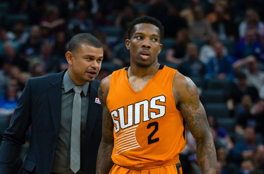 Feb 3, 2017; Sacramento, CA, USA; Phoenix Suns head coach Earl Watson speaks to guard Eric Bledsoe (2) during the third quarter against the Sacramento Kings at Golden 1 Center. The Phoenix Suns defeated the Sacramento Kings 105-103. Mandatory Credit: Kelley L Cox-USA TODAY Sports
