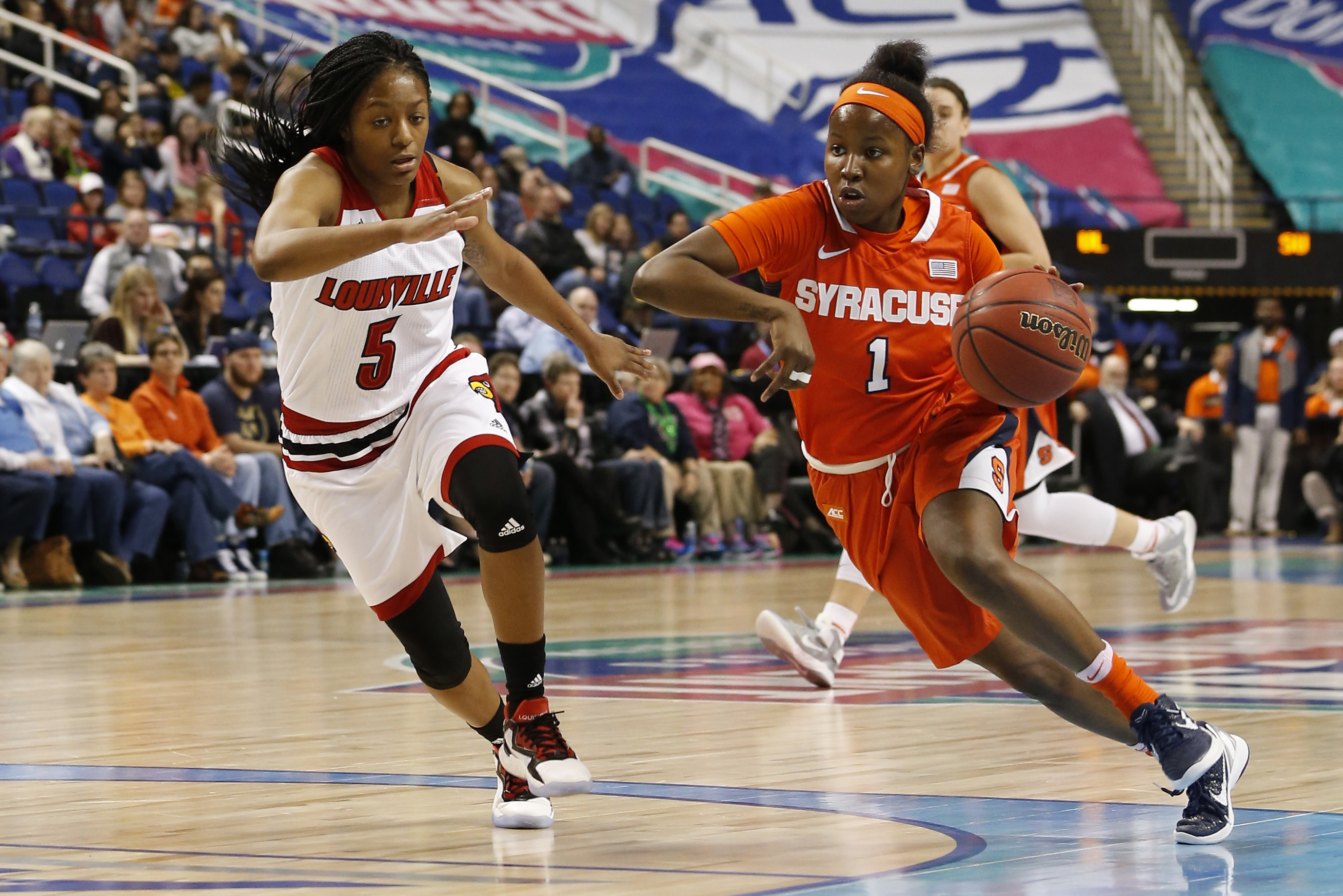 Nurse's hits 9 3-pointers to lead UConn over Syracuse 94-64 Nurse's hits 9 3-pointers to lead UConn over Syracuse 94-64