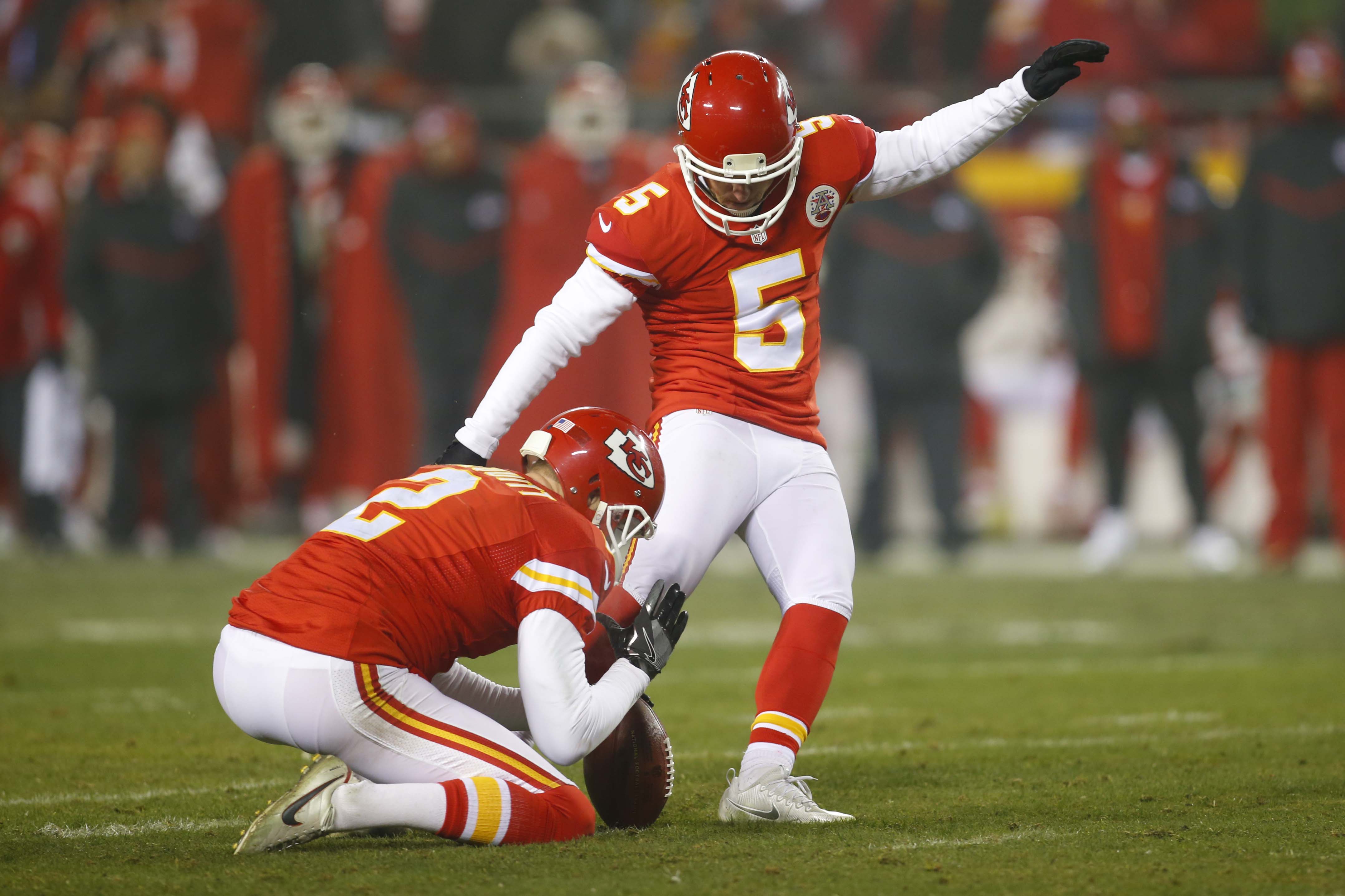 Chiefs kicker Cairo Santos fails miserably on dunk attempt (Video)4313 x 2875