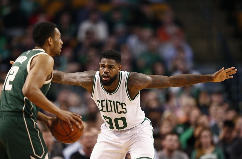 Should Amir Johnson Be Starting for Boston Celtics? Amir-johnson-jabari-parker-nba-milwaukee-bucks-boston-celtics-1-850x560