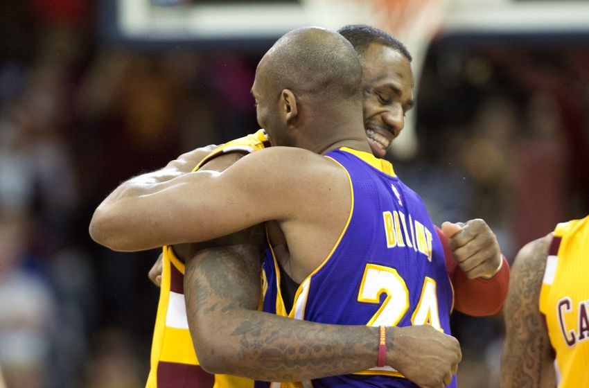 Lakers: Kobe Bryant, LeBron James Embrace After Mamba’s Last Game in ...