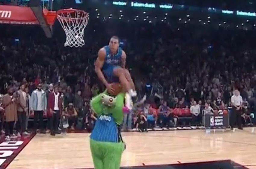 Aaron Gordon went out of his mind in the 2016 dunk contest finals (Video)