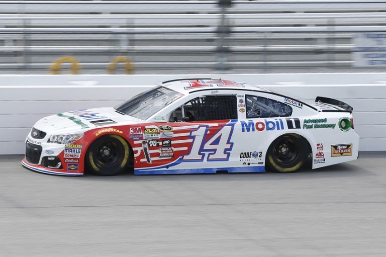 starting lineup toyota owners 400 #4