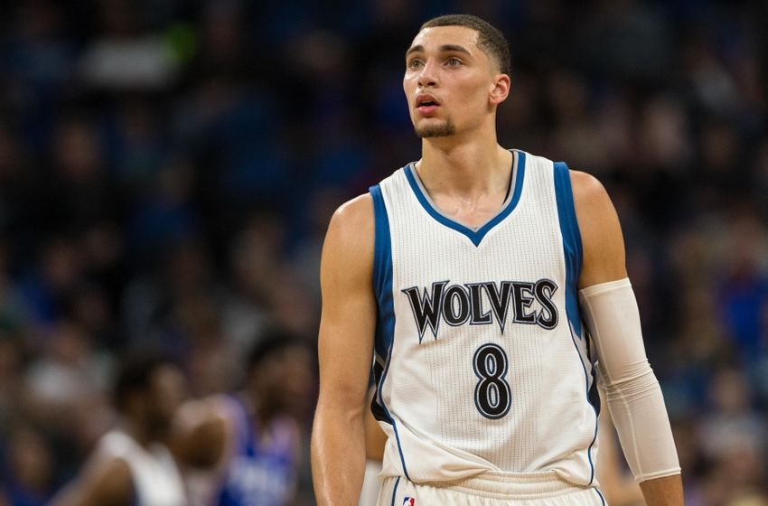 Zach LaVine nails 360 dunk from near free throw line (Video)