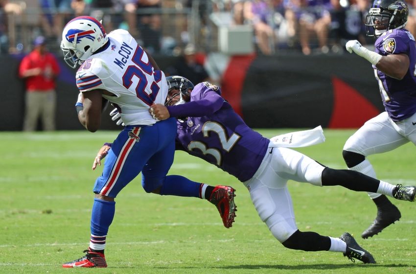 Sep 11, 2016; Baltimore, MD, USA; Buffalo Bills running LeSean McCoy (25) carries the ball as Baltimore Ravens safety Eric Weddle (32) tackles at M&T Bank Stadium. Mandatory Credit: Mitch Stringer-USA TODAY Sports