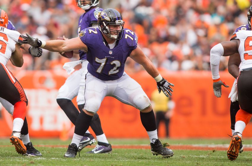 Sep 18, 2016; Cleveland, OH, USA; Baltimore Ravens offensive guard Alex Lewis (72) against the Cleveland Browns during the second half at FirstEnergy Stadium. The Ravens defeated the Browns 25-20. Mandatory Credit: Scott R. Galvin-USA TODAY Sports