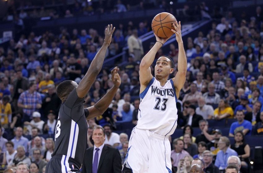 Andre Miller to join Spurs for playoff run after Wolves buyout