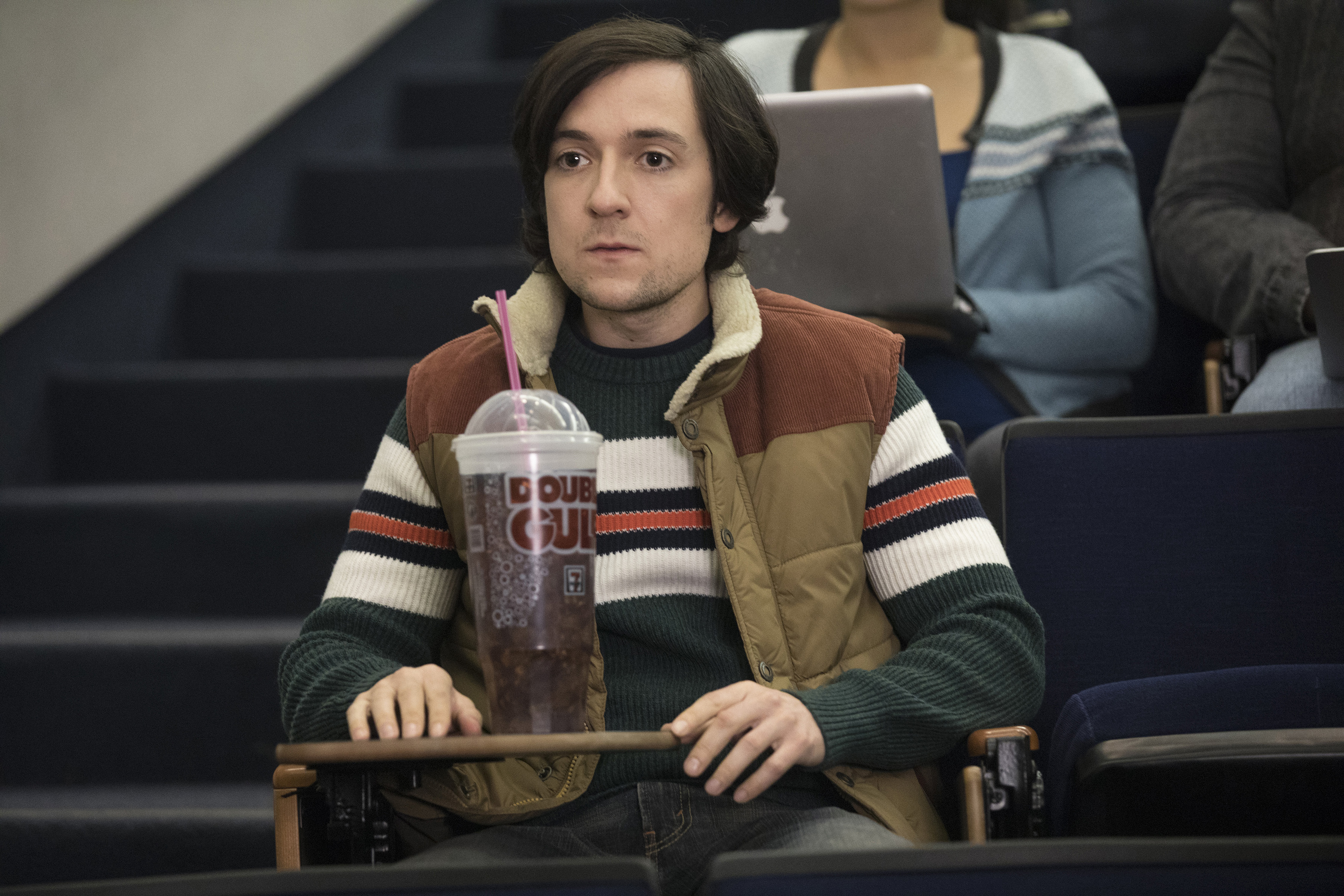 the-bumbling-success-of-big-head-on-silicon-valley-josh-brener-q-a