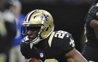 Sep 1, 2016; New Orleans, LA, USA; New Orleans Saints running back C.J. Spiller (28) in action during the game against the Baltimore Ravens at the Mercedes-Benz Superdome. ACC Championship Mandatory Credit: Matt Bush-USA TODAY Sports