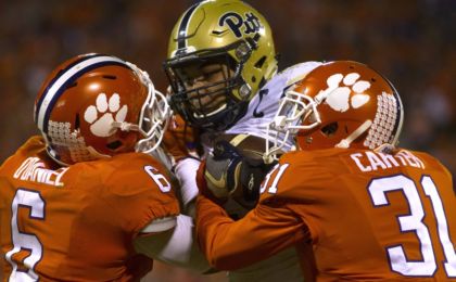 Nov 12, 2016; Clemson, SC, USA; Clemson Tigers linebacker Dorian O