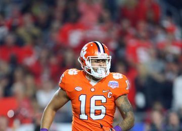 December 31, 2016; Glendale, AZ, USA; Clemson Tigers tight end Jordan Leggett (16) against the Ohio State Buckeyes in the 2016 CFP semifinal at University of Phoenix Stadium. Mandatory Credit: Mark J. Rebilas-USA TODAY Sports