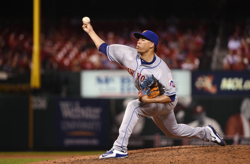 Aug 24, 2016; St. Louis, MO, USA; New York Mets relief pitcher Hansel Robles (47) pitches to a St. Louis Cardinals batter during the seventh inning at Busch Stadium. The Cardinals won 8-1. Mandatory Credit: Jeff Curry-USA TODAY Sports