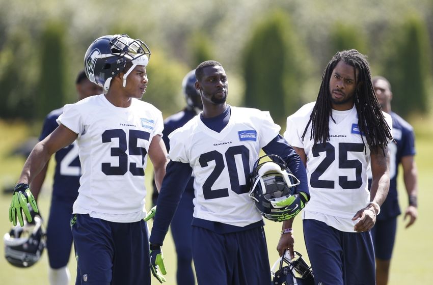 9342222-richard-sherman-deshawn-shead-jeremy-lane-nfl-seattle-seahawks-minicamp-850x560.jpg