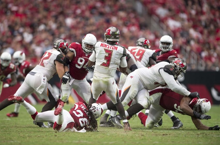 Sep 18, 2016; Glendale, AZ, USA; Tampa Bay Buccaneers quarterback <a rel=