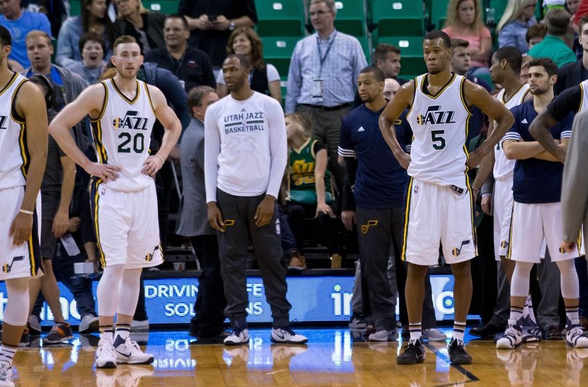 9246023-gordon-hayward-rodney-hood-nba-dallas-mavericks-utah-jazz-850x560.jpg