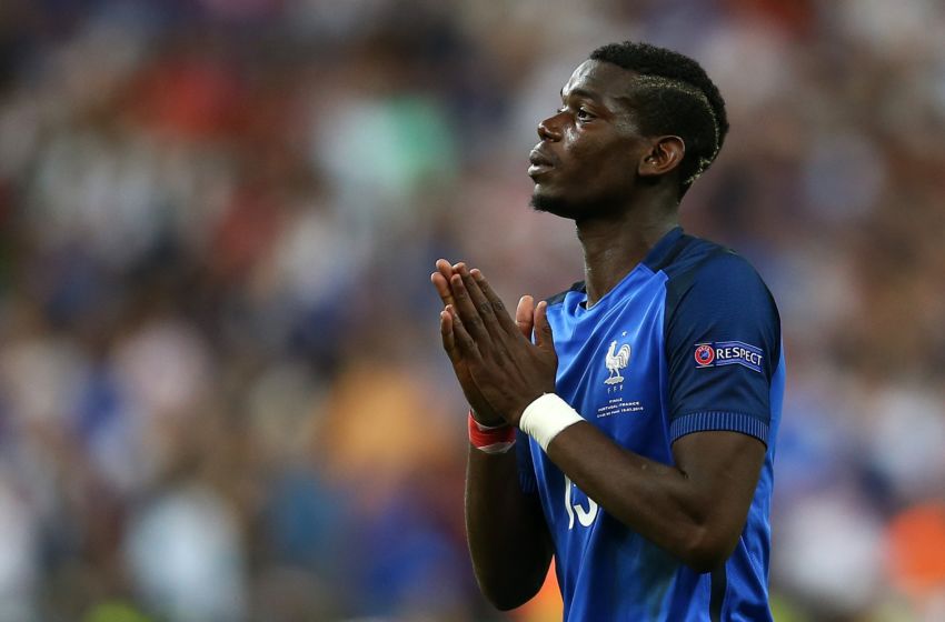 Paul Pogba's agent calls Manchester United meetings 'bulls--t'