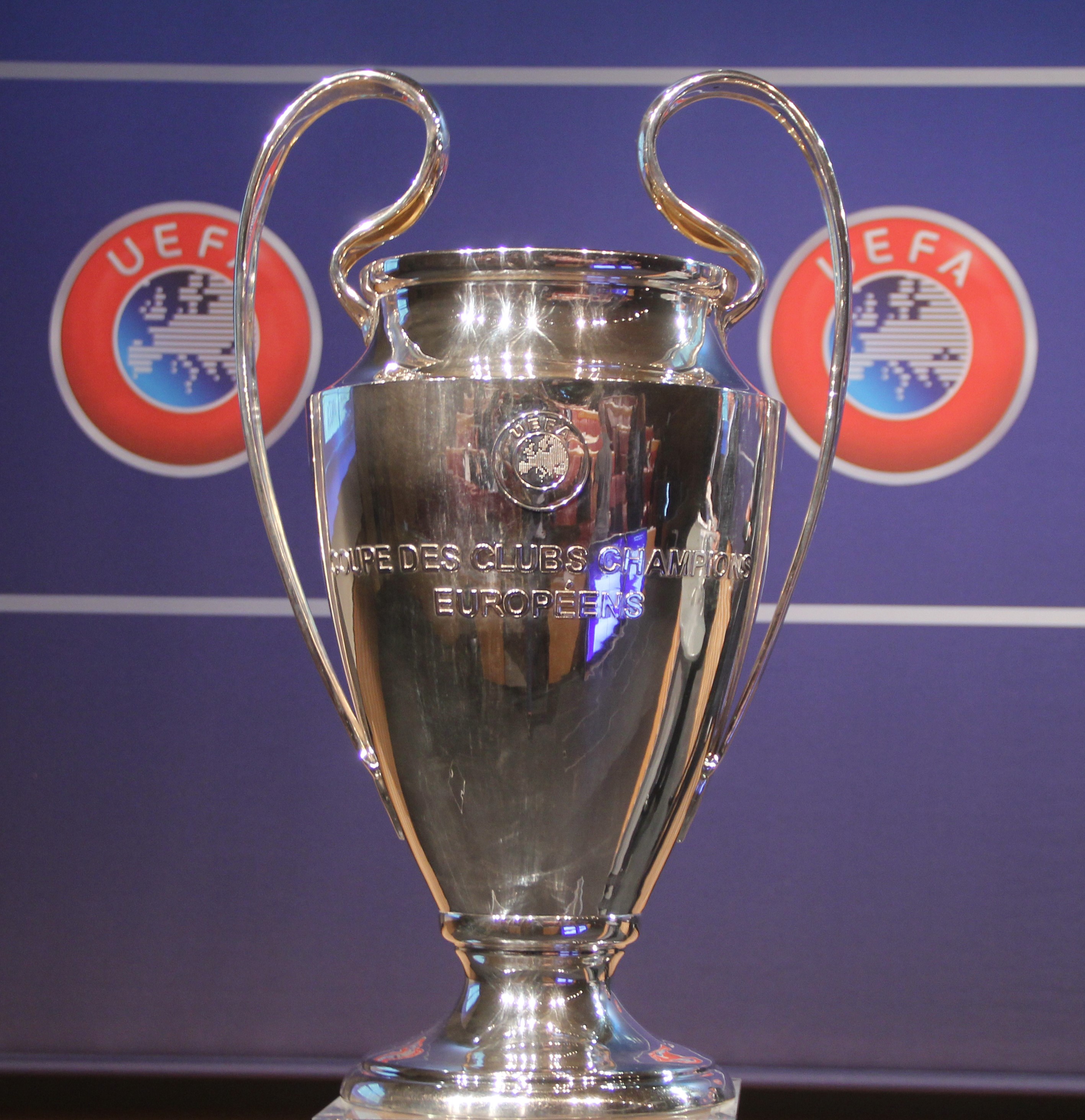 Sintético 93+ Foto Uefa Women's Champions League 2021 Actualizar