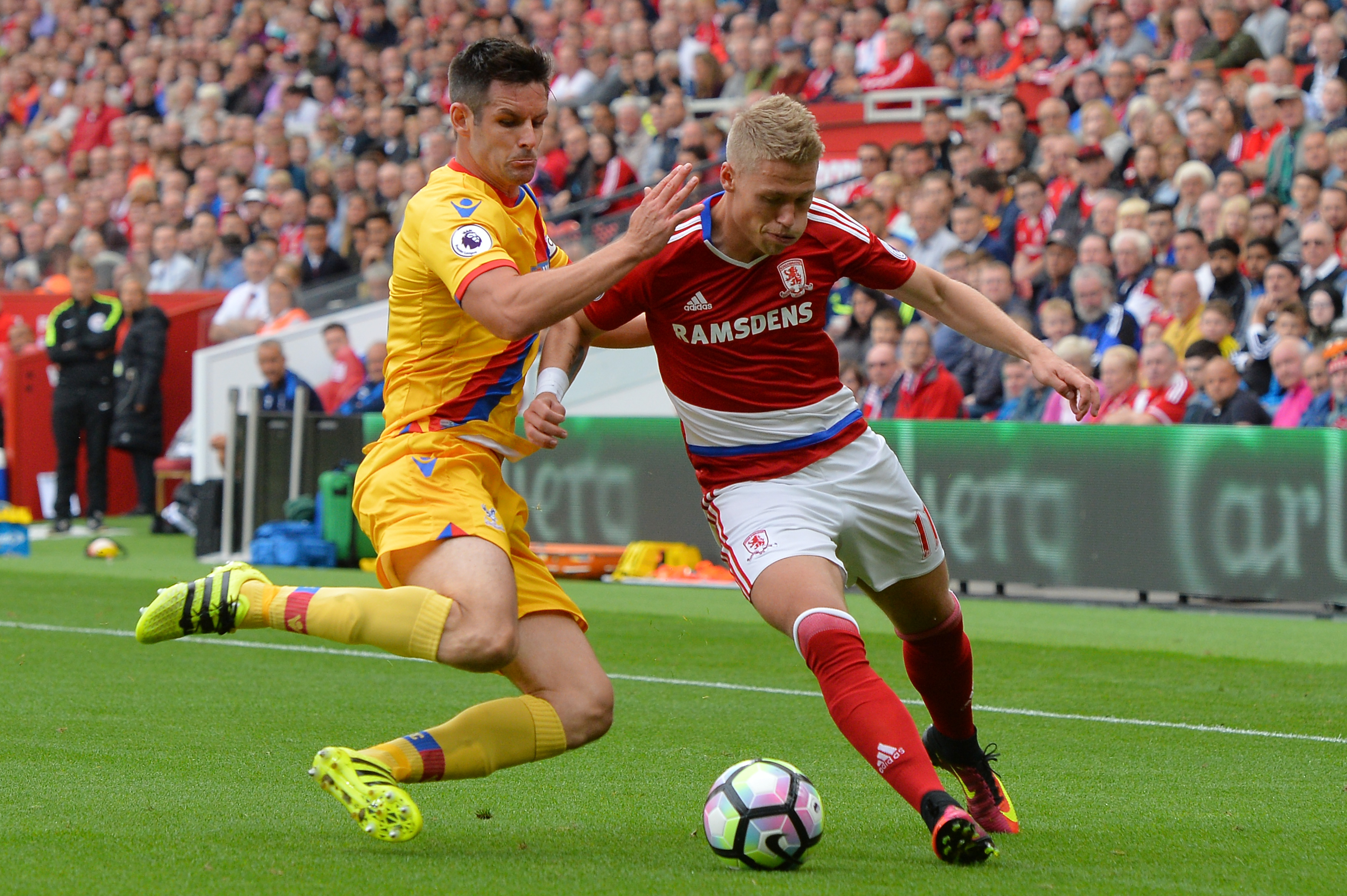 Pardew hails 'sensational' Townsend as Palace batter Stoke