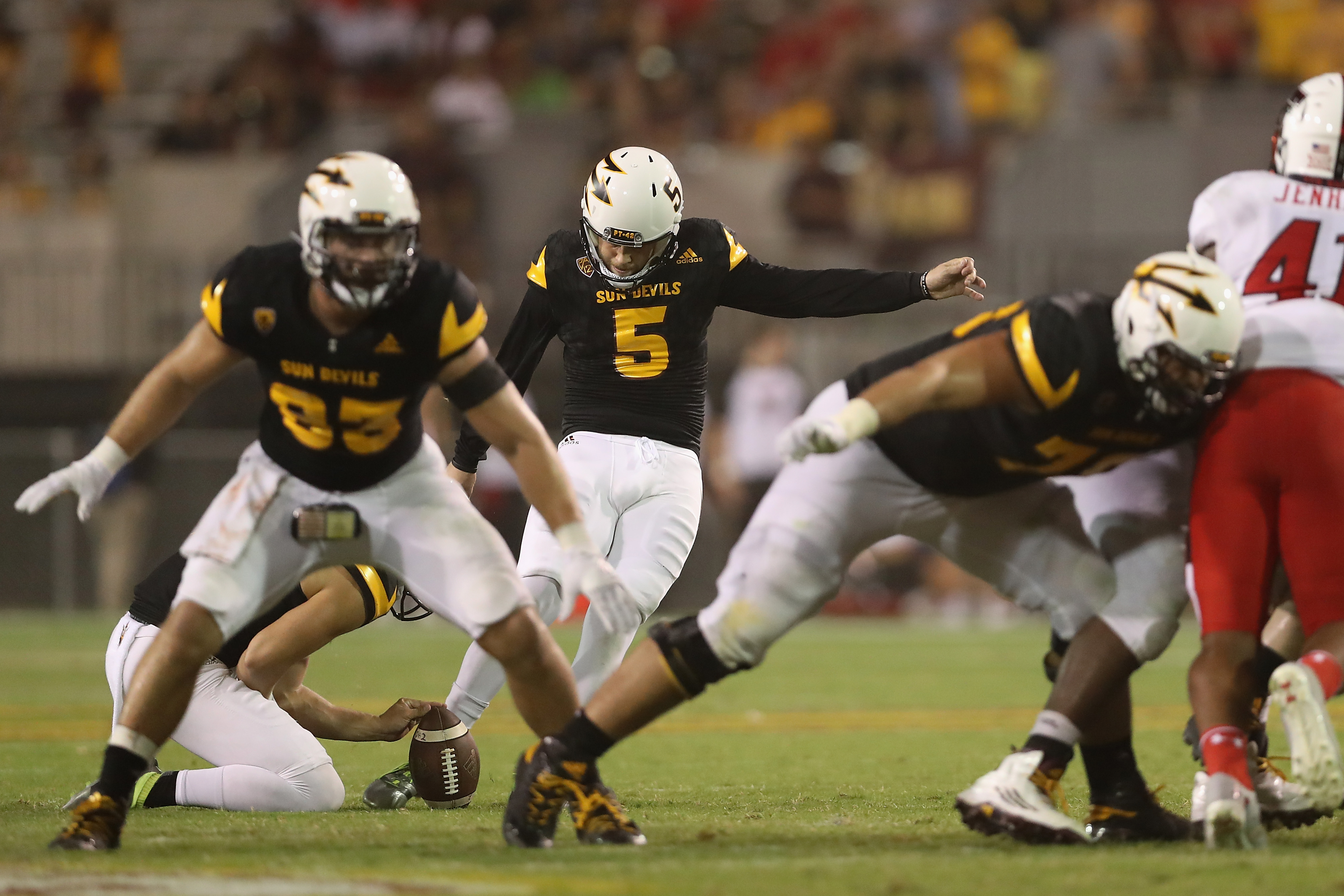 Kansas City Chiefs check out NFL Draft's top kicker Zane Gonzalez - Arrowhead Addict