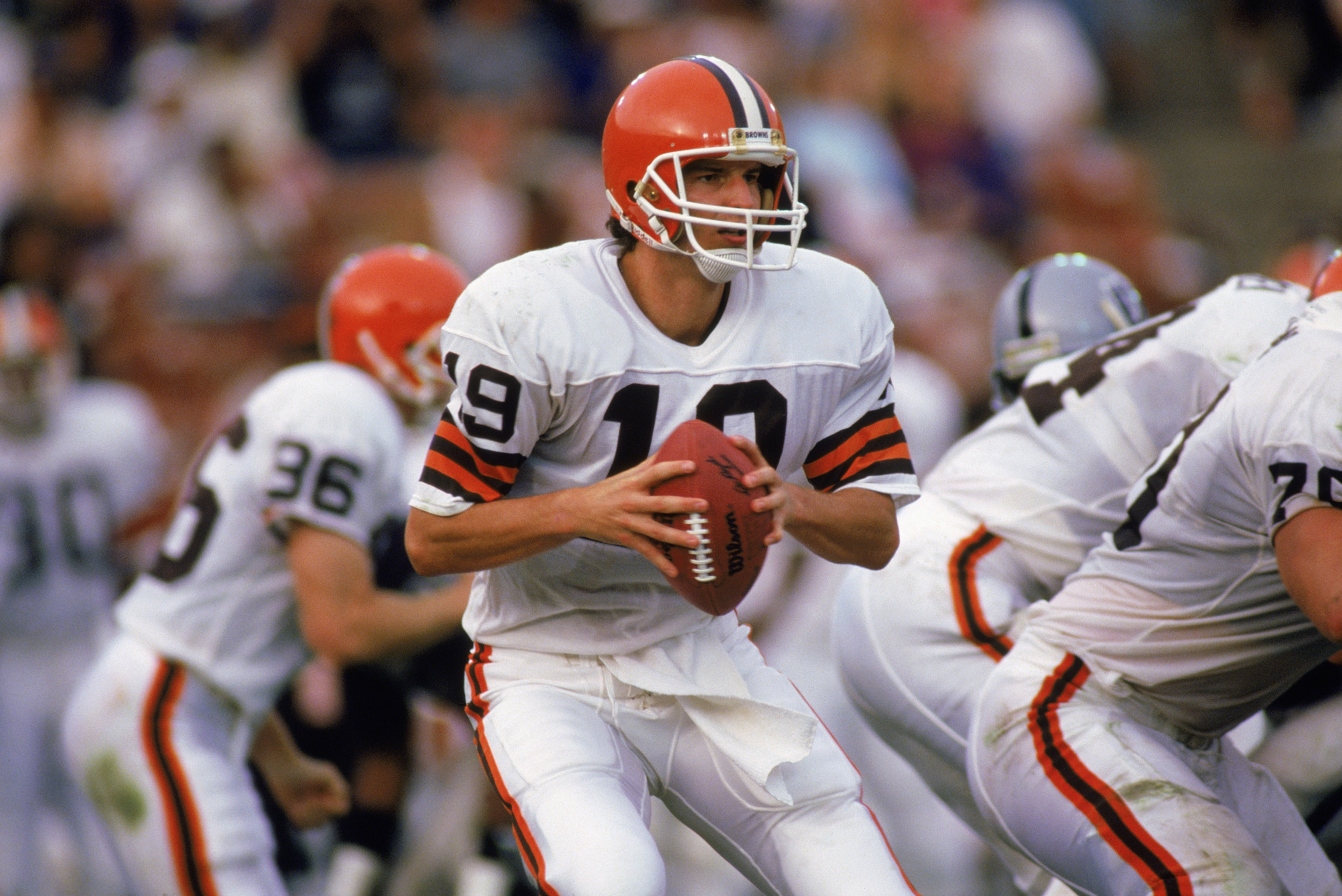 bernie kosar starting lineup