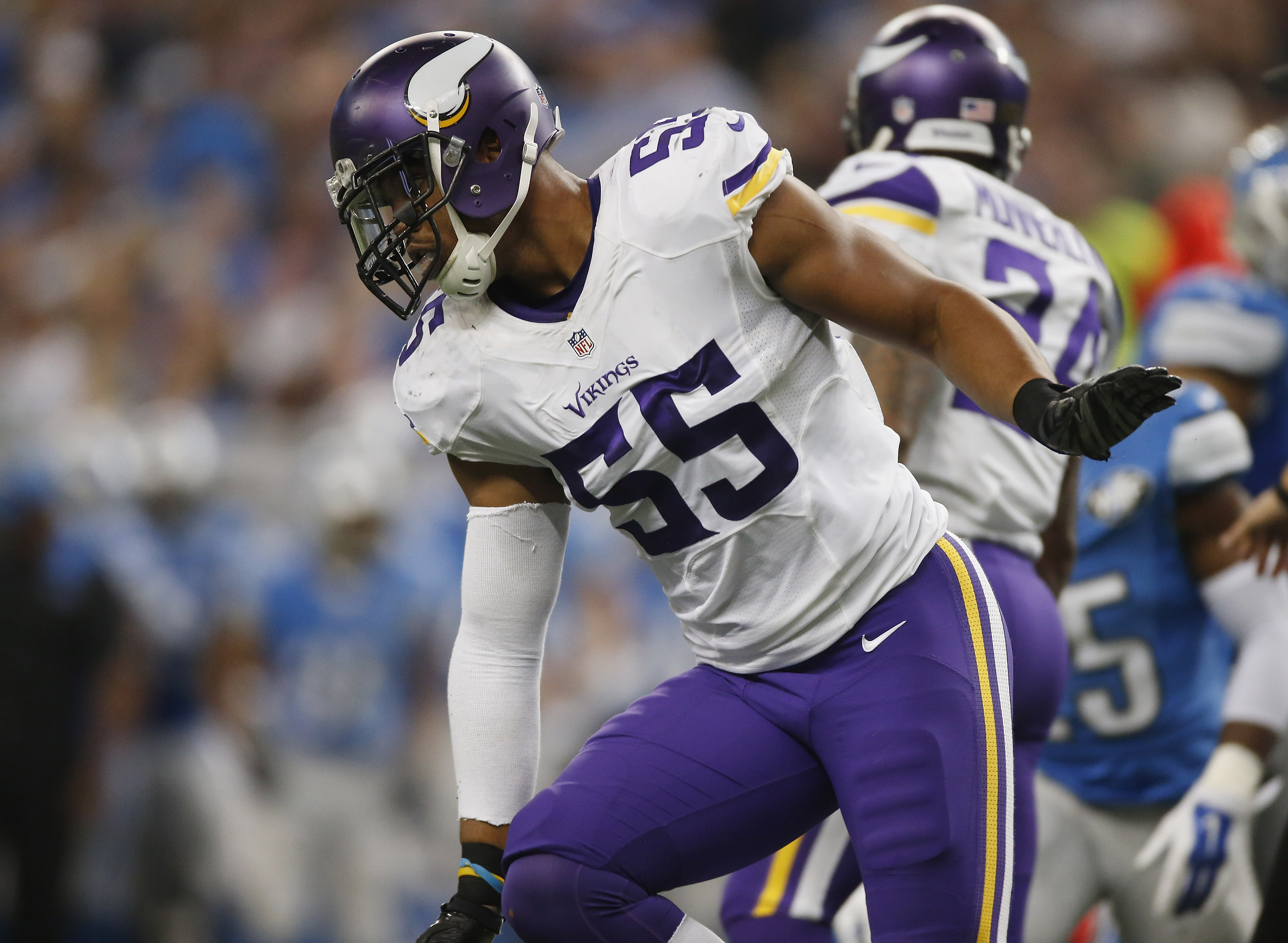 Minnesota Vikings unveil sleek new uniforms - Sports Illustrated