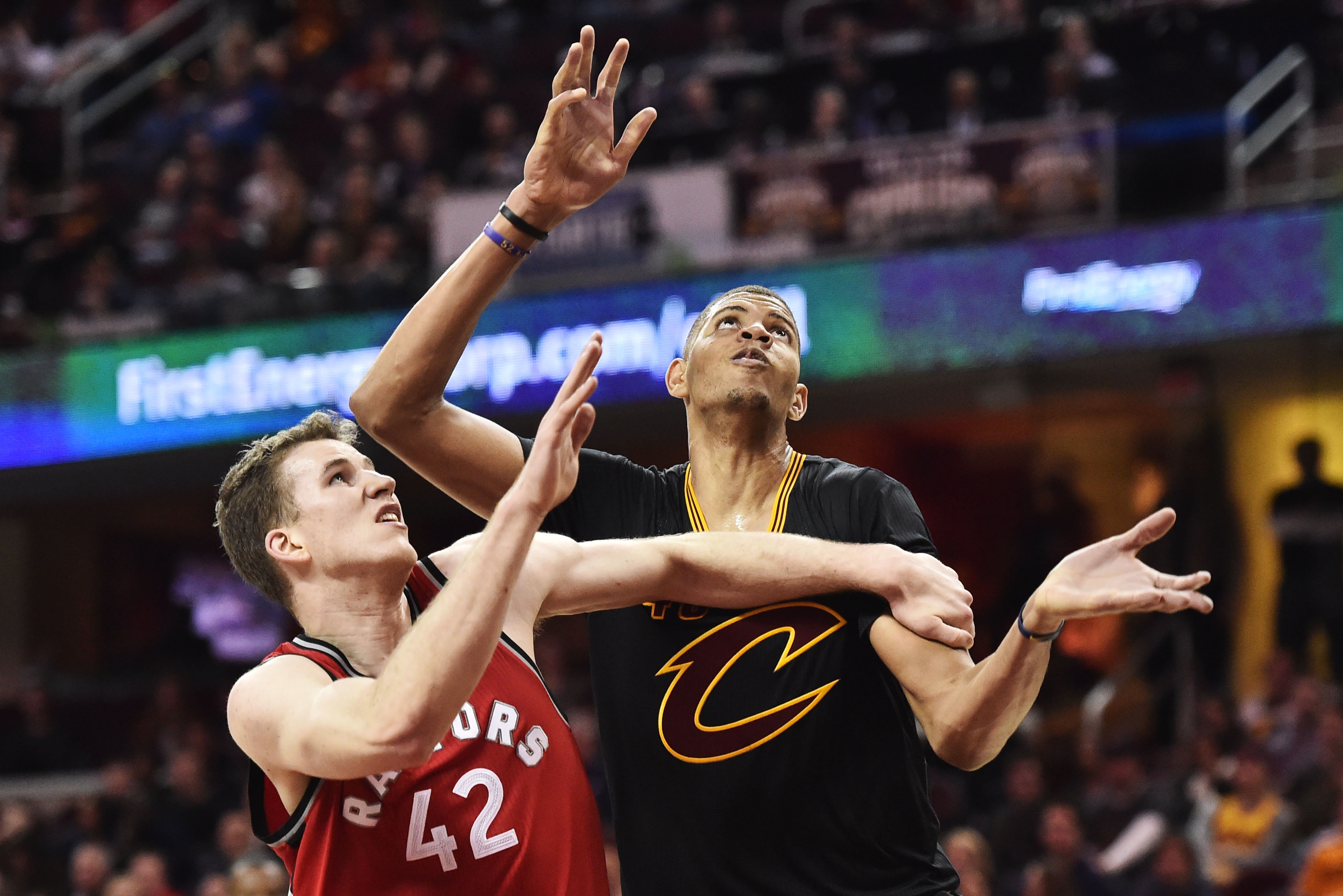 Cleveland Cavaliers: Edy Tavares fractures his hand3408 x 2275