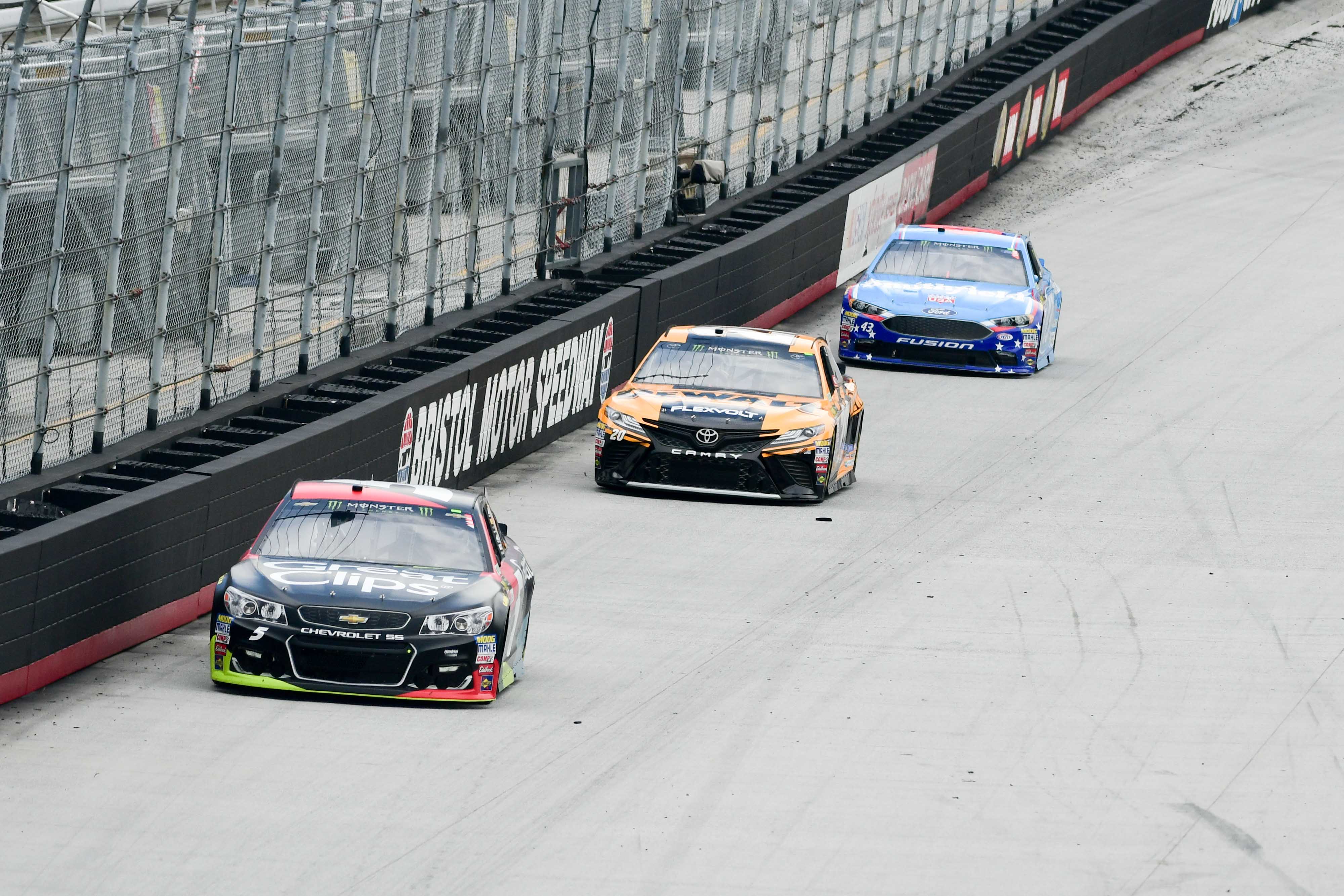 NASCAR: 5 Predictions for the Food City 500 at Bristol