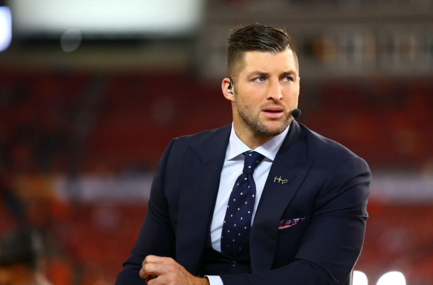 ESPN smart to give Tim Tebow multiyear college football analyst deal?