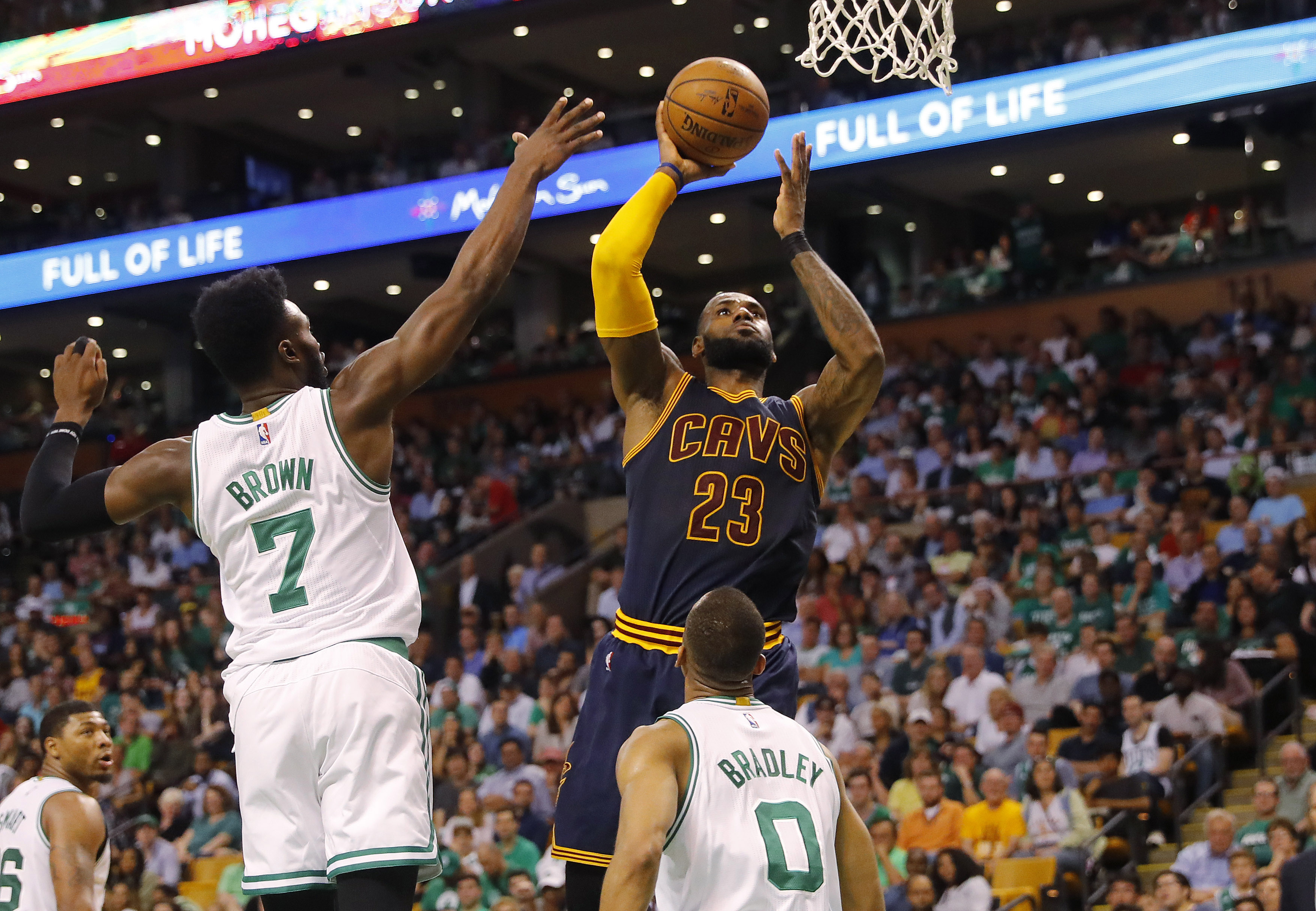 Cavaliers annihilate Celtics to take 2-0 lead: 3 takeaways from Game 23507 x 2427